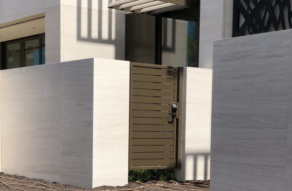 Hawaiian Slide Gate - Image 2