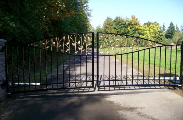 Custom Iron Leaf Gate - Image 3