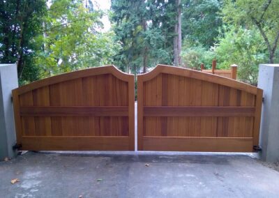 Wooden privacy-security Gate