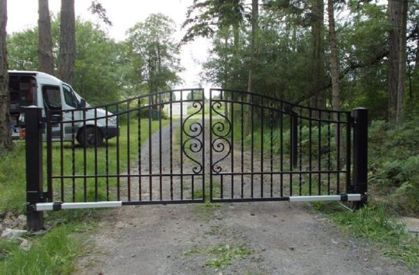 Finished Rusted Gate - Image 2