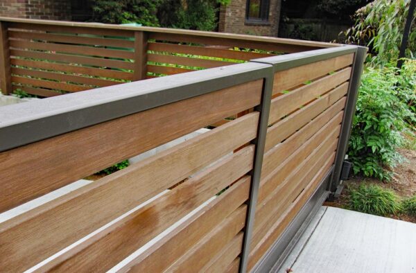 Horizontal Wood Gate - Image 3