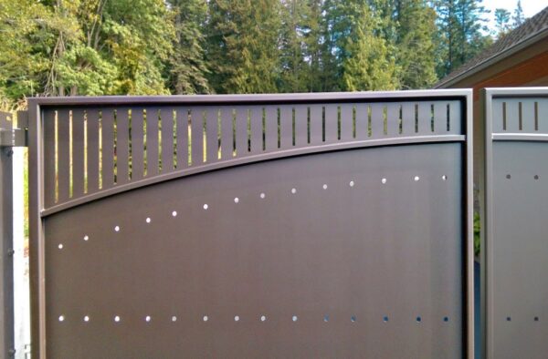 Privacy-Security Swing Gate with Steel Plates - Image 3