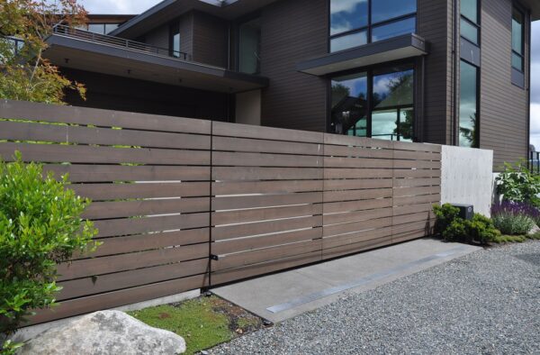 Horizontal Slide Gate - Image 2
