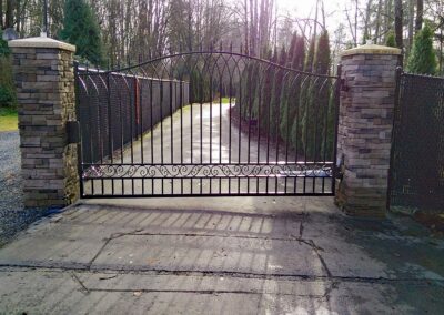 Single Swing Gate with Magnetic Lock