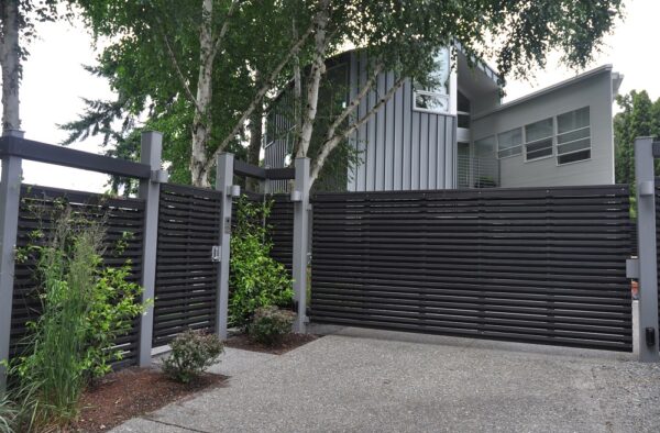 Spaced Wood Gate - Image 2