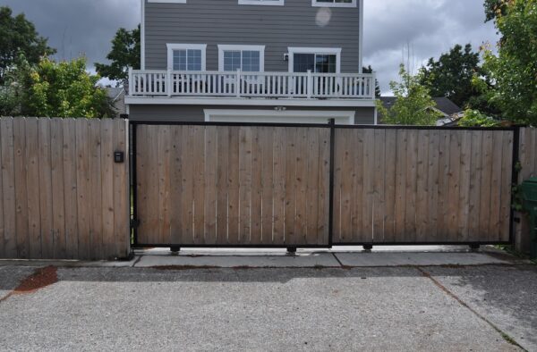 Double Slide Wood Gate - Image 2