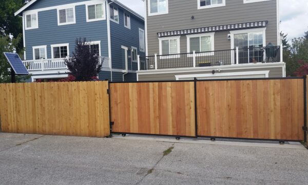 Tandem Wood Slide Gate - Image 2