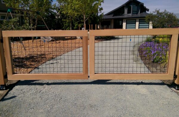 Wire and Wood Gate