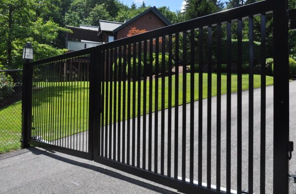 Double Swing Louver Gate - Image 2