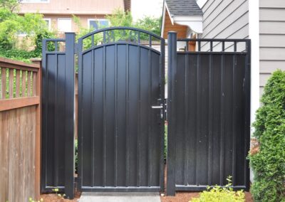 Arched Ped Gate