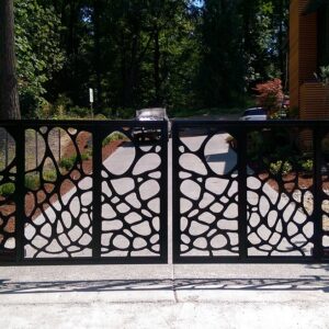 Bubbly Swing Gate