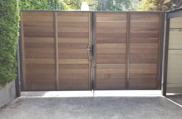 Manual Lockable Gate - Image 2