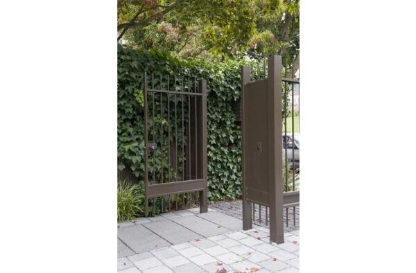 Gate with Strike Posts