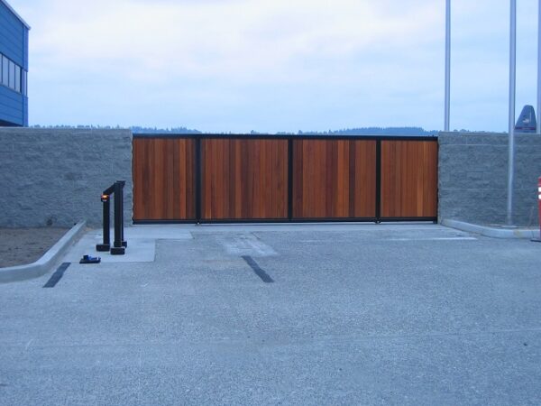 Privacy-Security Driveway Gate