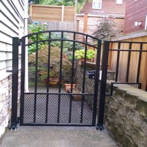 Pedestrian Gate with Winged Fencing