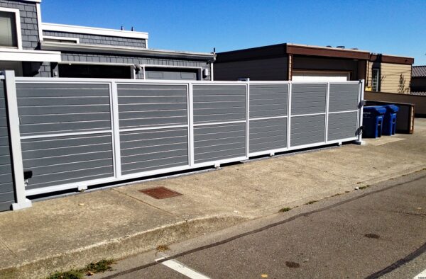 Tandem Slide Gate with Custom Wood Applique - Image 3