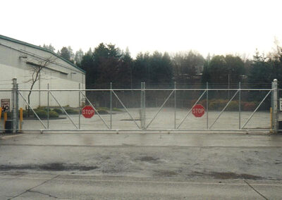 Iron Slide Gate with Chain Link