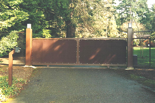 Sliding Privacy-Security Gate