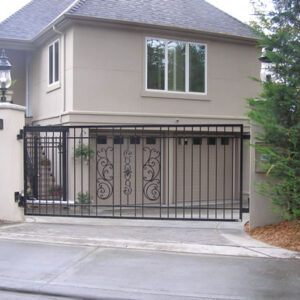 Single Swinging Driveway Gate