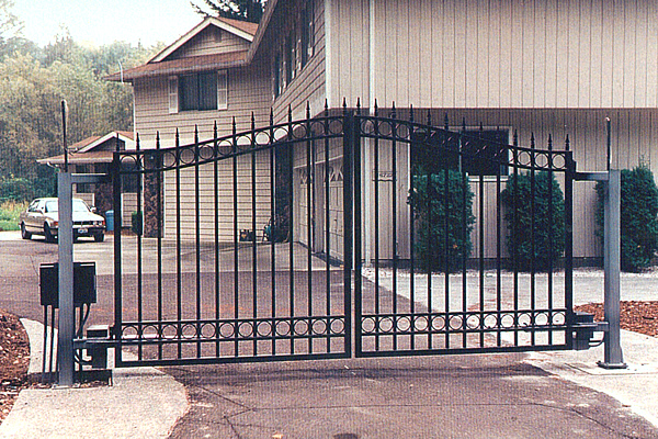 Double Swing Gate with Details