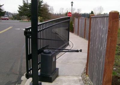 Pedestrian Hazard - hazardous driveway gate installation 2