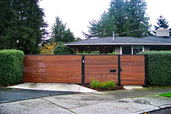 Wood Slide Gate Driveway Entry System